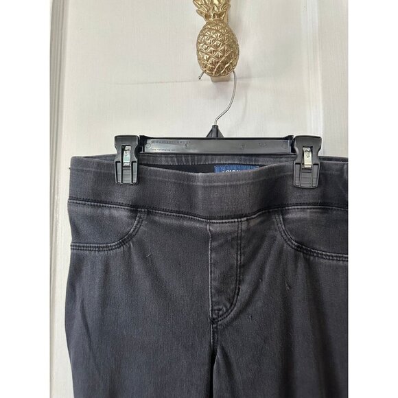 Old Navy women’s size 29 (8) black Jeans - Picture 3 of 9